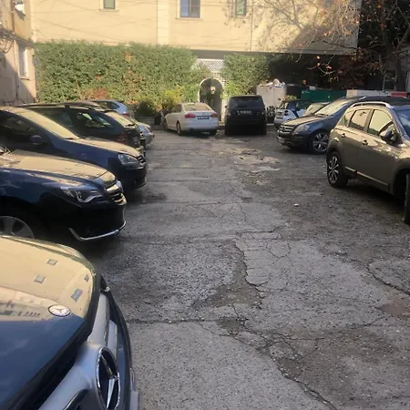 3m Urban * Tirana